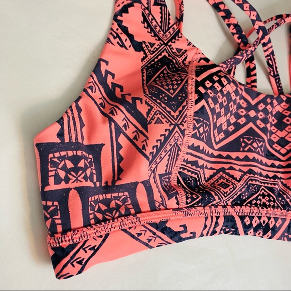 SWEATY BETTY Pink Grey Sports Bra Crisscross Small - Picture 2 of 7